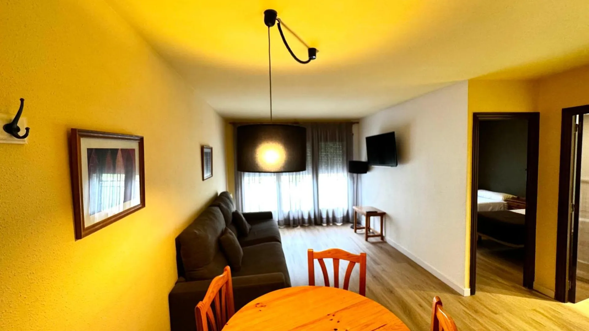 Apartamentos Turisticos Poblado Arinsal